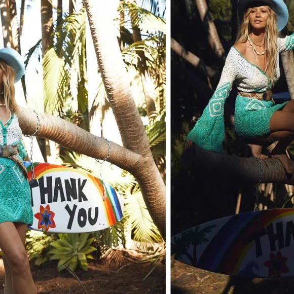 Chasing Unicorns California Crochet Mini Dress M Green NWT - Picture 3 of 10